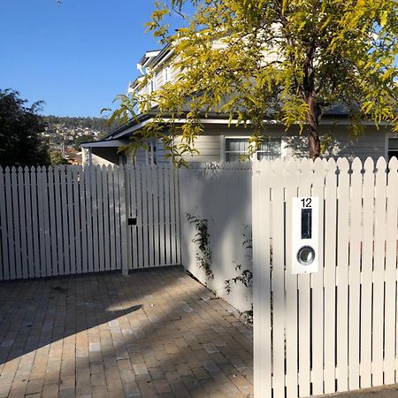 Litora Accommodation Hobart Exterior photo